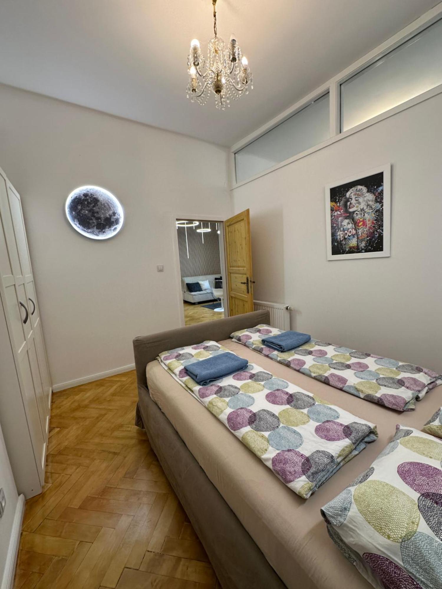 Apartament Karlin Balcony Praga